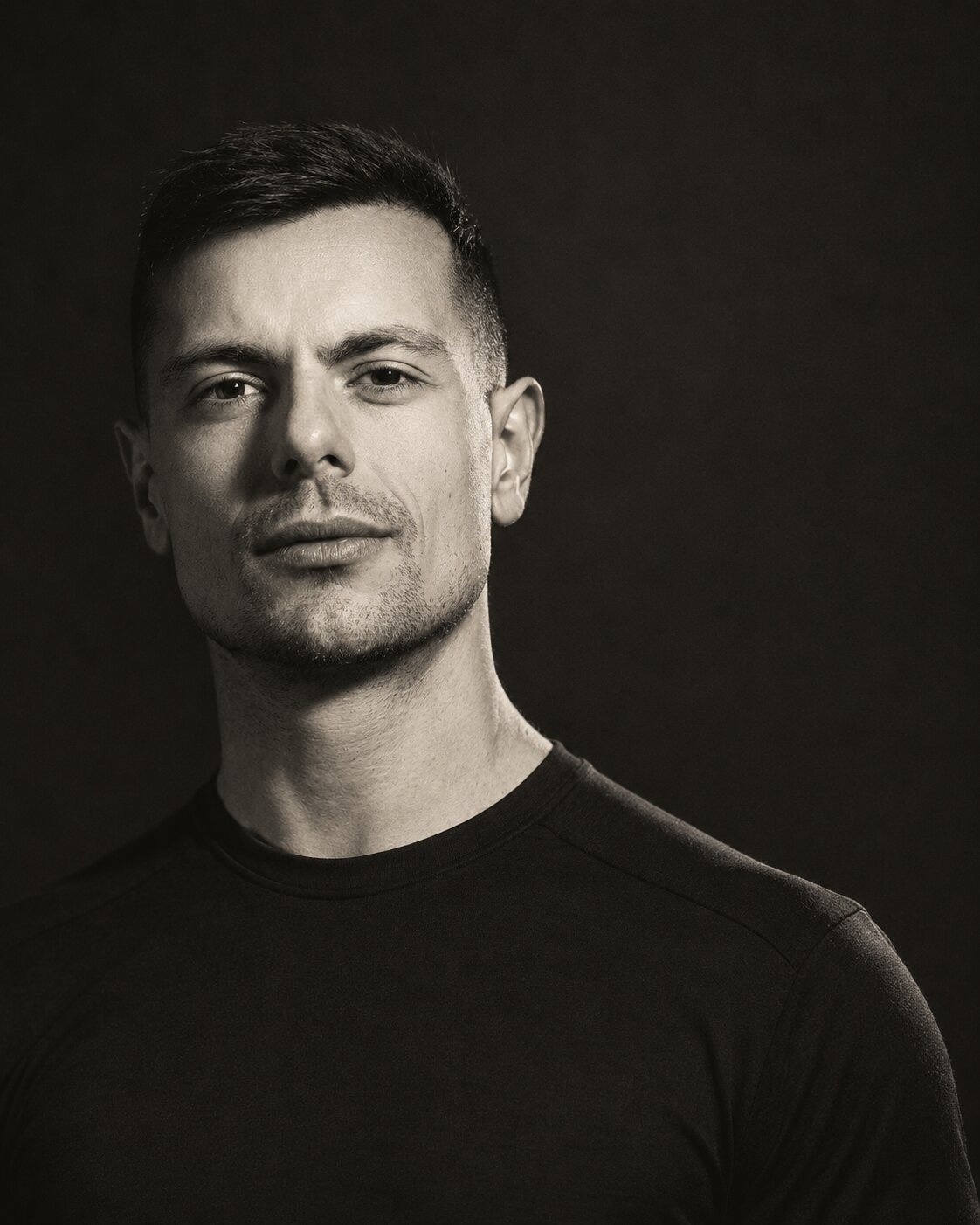 Ritratto editoriale di Riccardo Cuccu, autore del Logbook PRO